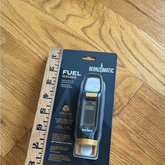 Bernzomatic Gas Cylinder - Picture 3 of 3